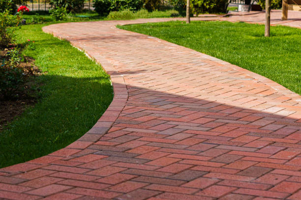 Best Driveway Pavers Contractor  in Holland, MI
